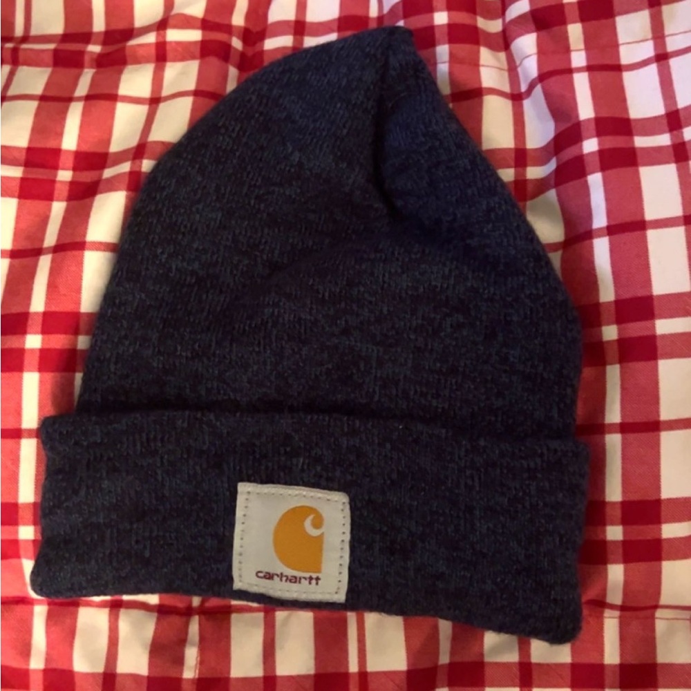 Navy Carhart beanie, new condition